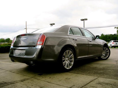 2011 Chrysler 300 Limited