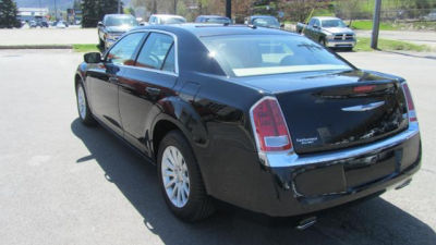 2013 Chrysler 300 Base