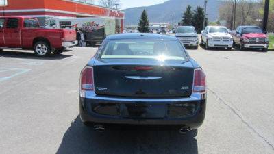 2013 Chrysler 300 Base