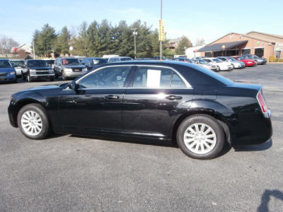 2013 Chrysler 300  Base