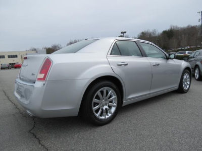 2012 Chrysler 300  Limited