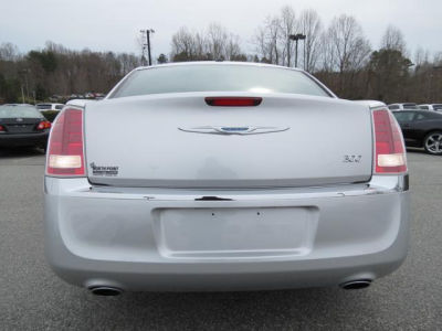 2012 Chrysler 300  Limited