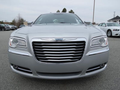 2012 Chrysler 300  Limited