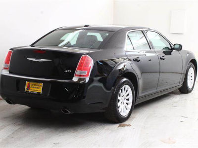 2013 Chrysler 300 Base