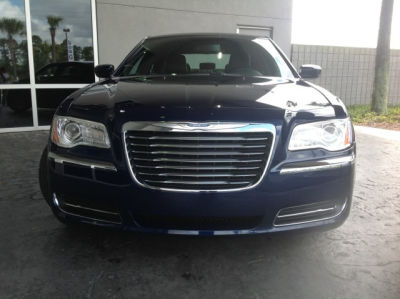 2013 Chrysler 300 Base