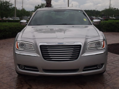 2012 Chrysler 300  Limited