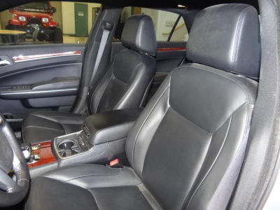 2012 Chrysler 300 Limited