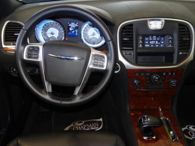 2012 Chrysler 300 Limited