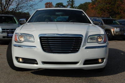 2012 Chrysler 300 Limited