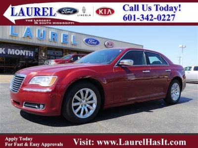 2012 Chrysler 300  Limited