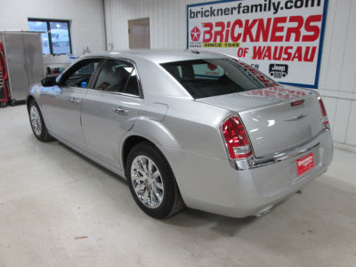 2012 Chrysler 300  Limited