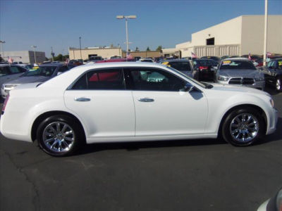2012 Chrysler 300 Limited