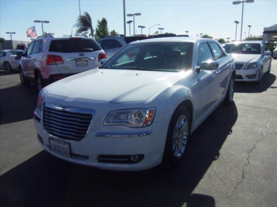 2012 Chrysler 300 Limited