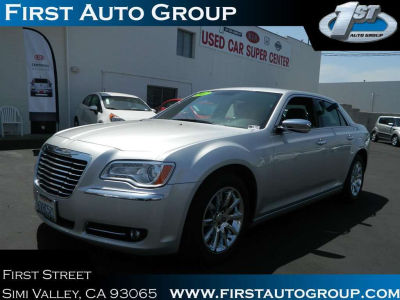 2012 Chrysler 300  Limited