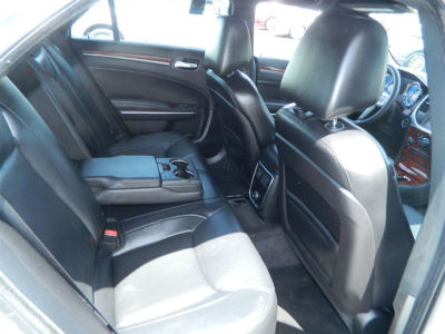 2012 Chrysler 300 Limited