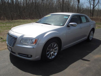 2012 Chrysler 300  Limited