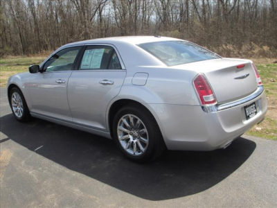 2012 Chrysler 300  Limited
