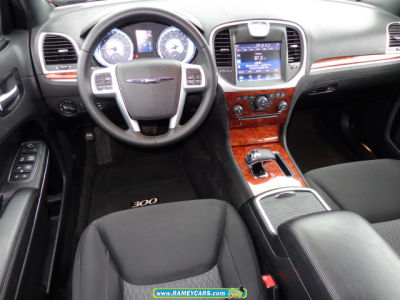 2012 Chrysler 300