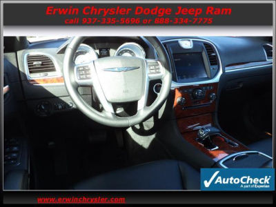 2012 Chrysler 300 Limited
