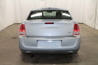 2012 Chrysler 300 Limited