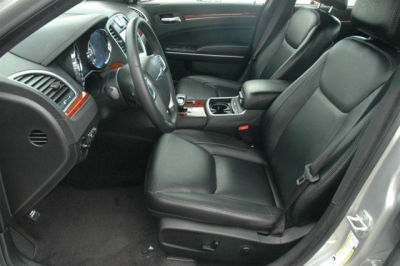 2012 Chrysler 300  Limited