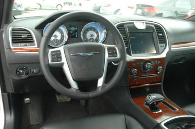 2012 Chrysler 300  Limited