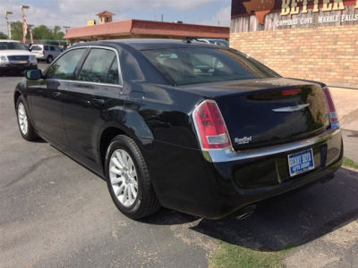 2013 Chrysler 300 Base