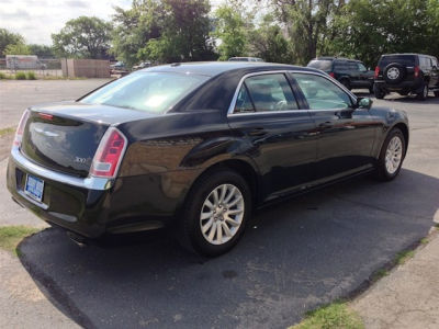 2013 Chrysler 300 Base