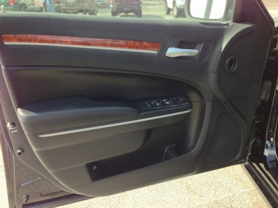 2013 Chrysler 300 Base