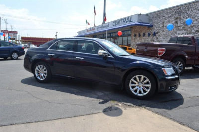 2012 Chrysler 300 Limited