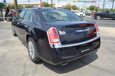 2012 Chrysler 300 Limited