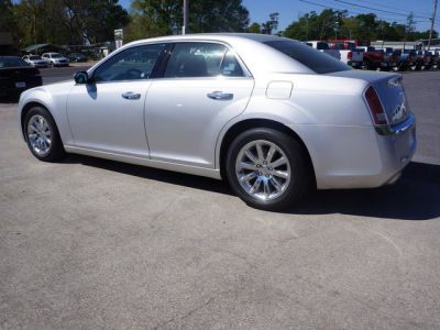 2012 Chrysler 300 Limited