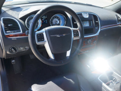 2012 Chrysler 300 Limited