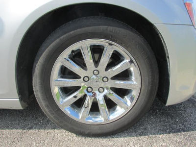 2012 Chrysler 300 Limited