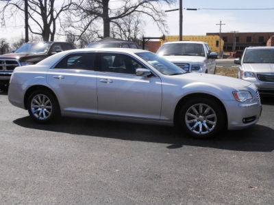 2012 Chrysler 300  Limited