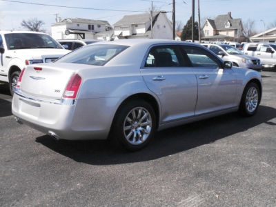 2012 Chrysler 300 Limited