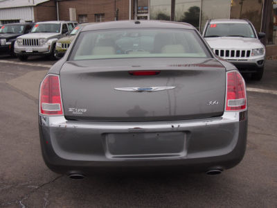 2012 Chrysler 300  Limited