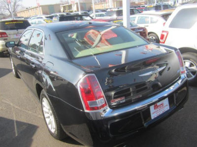 2013 Chrysler 300 Base