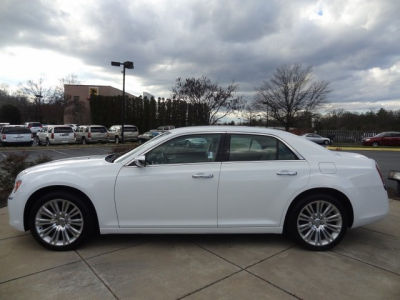 2011 Chrysler 300  Limited