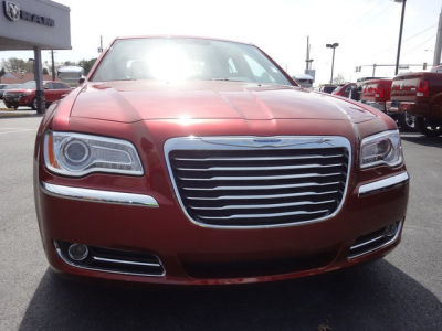 2012 Chrysler 300  Limited