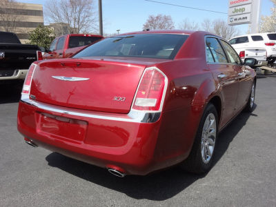 2012 Chrysler 300  Limited