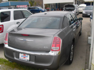 2012 Chrysler 300  Limited