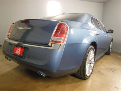 2011 Chrysler 300  Limited