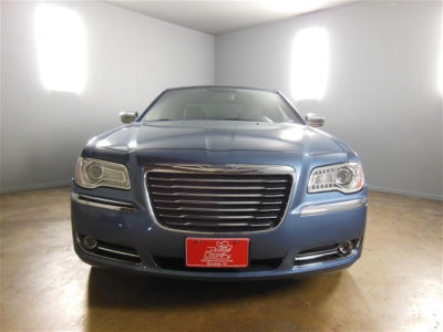 2011 Chrysler 300  Limited