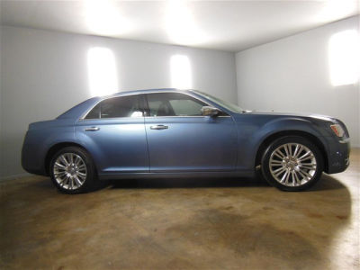 2011 Chrysler 300  Limited