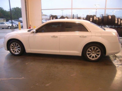 2012 Chrysler 300  Limited