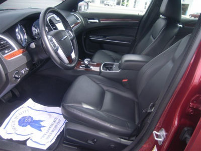 2012 Chrysler 300  Limited