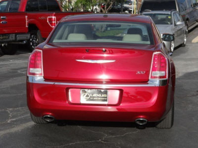2012 Chrysler 300  Limited