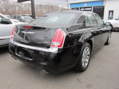 2012 Chrysler 300  Limited
