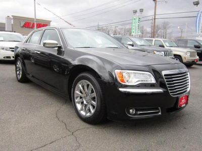 2012 Chrysler 300  Limited